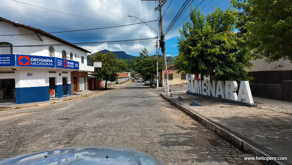 Almenara já teve a maior praia de rio do Brasil e perdeu